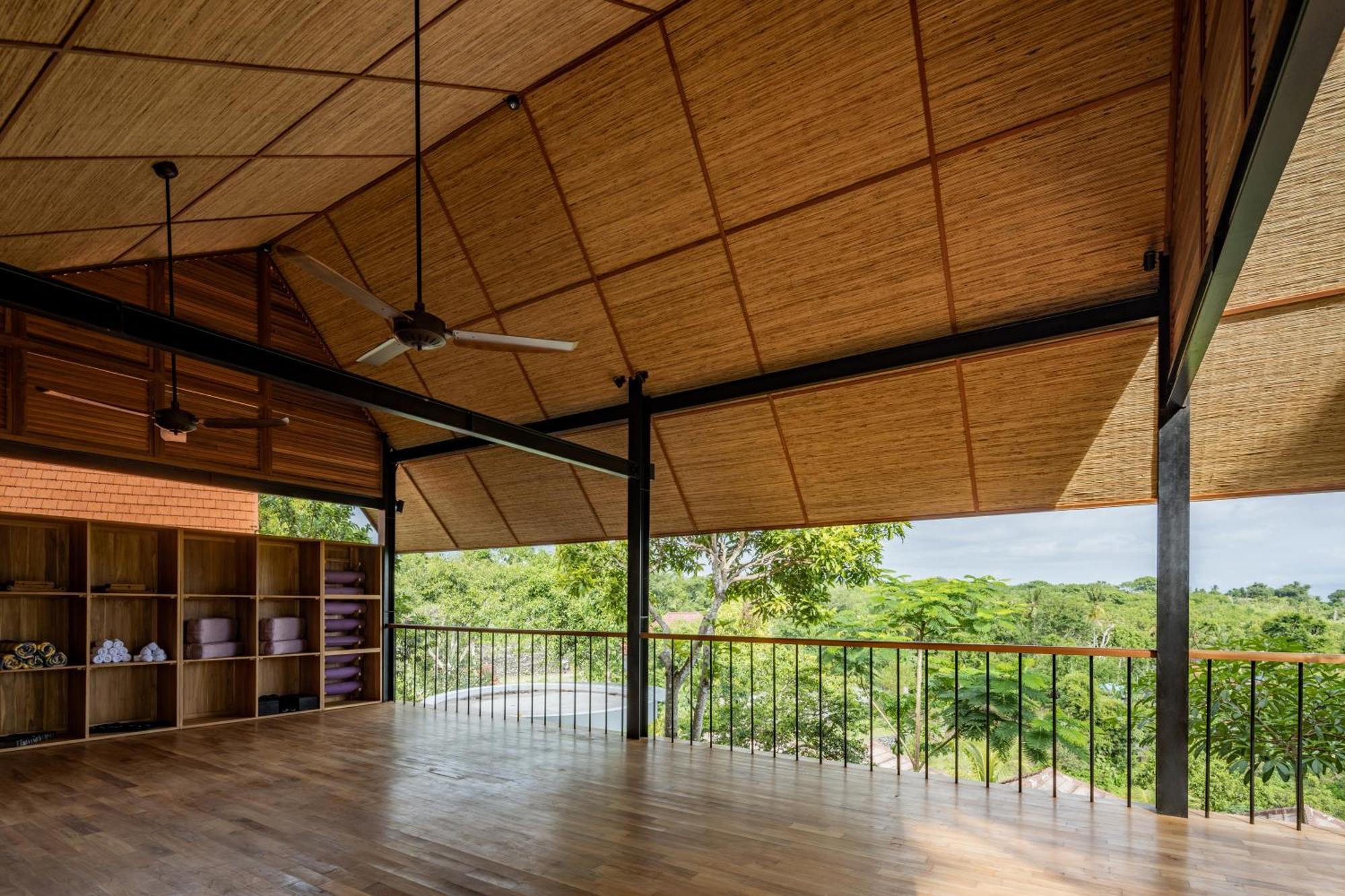 Deep Roots Dive & Yoga Resort Ped Exterior photo